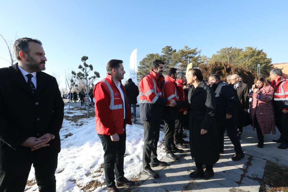 Başkan Ceritoğlu Sengel, Van’da AKOM açılışına katıldı