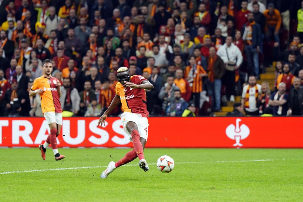 Galatasaray, Tottenham'ı 3-2 yendi