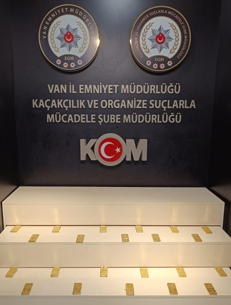 Van'da 66 milyon TL değerinde kaçak altın ele geçirildi