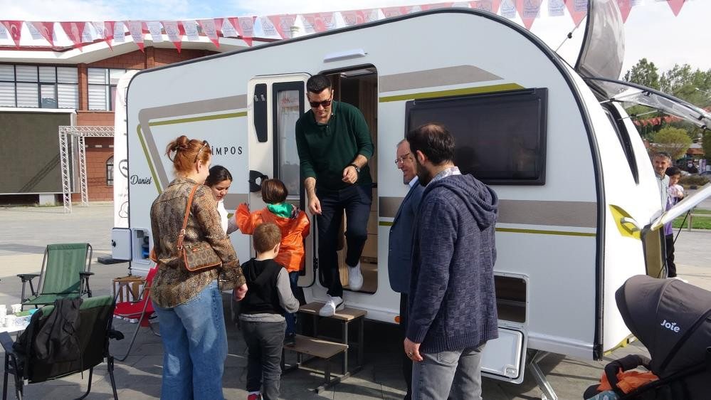 Van’ın yerli karavanları görücüye çıktı